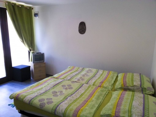   - Hullám Apartman Hajdúszoboszló