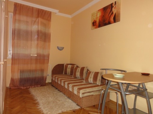   - Rajic Apartman Hajdúszoboszló