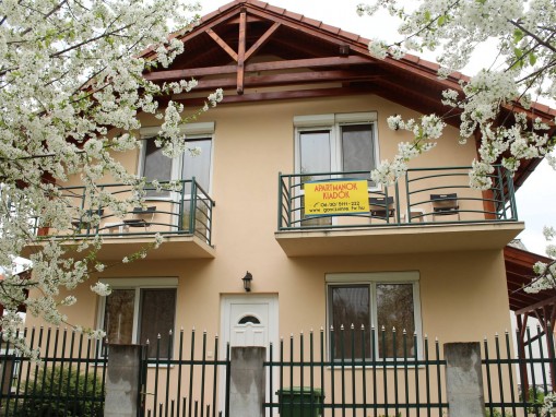   - Barbi Apartman Hajdúszoboszló