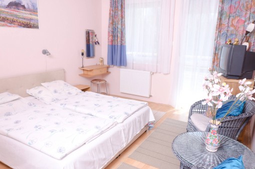   - Relax Superior Apartman Hajdúszoboszló